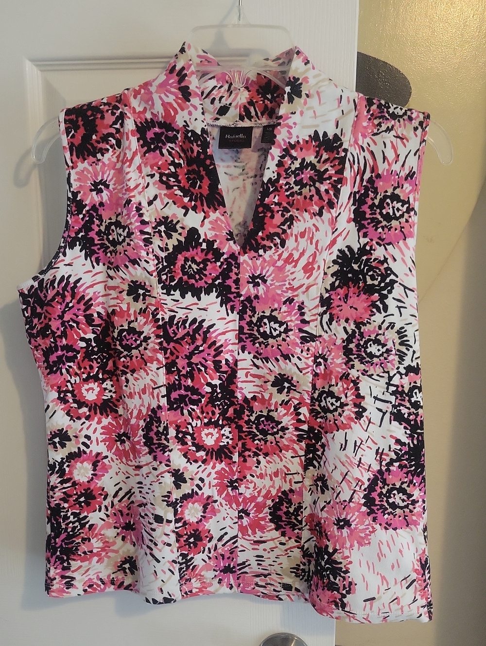 Rafaella SzLg Pink, Black and White Floral Sleeveless V-Neck 100% Cotton Top